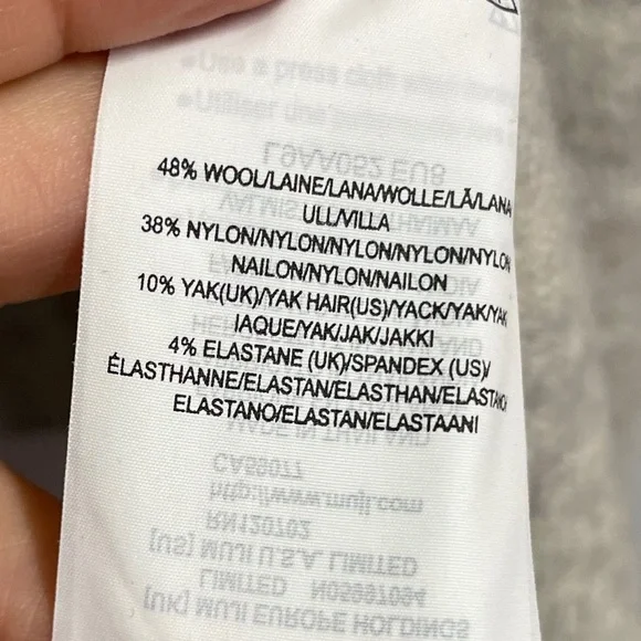 Light Gray And Beige Cardigan Wool And Yak Blend size small - Picture 3 of 6